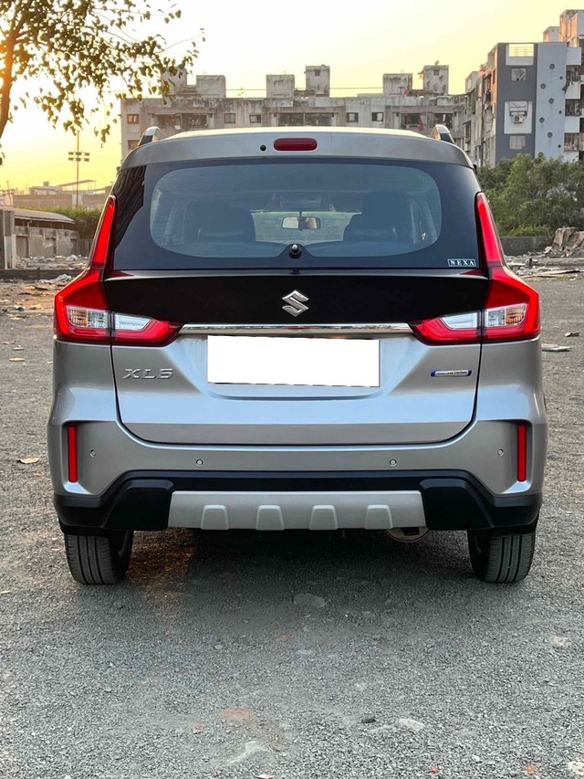 Maruti Suzuki XL6 Zeta Second-hand 2022 Maruti Suzuki XL6 Zeta for sale in Surat-1