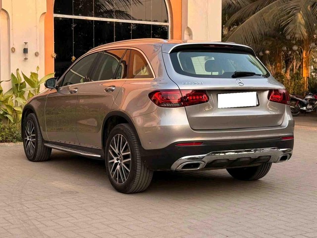 Mercedes-Benz GLC 200 Second-hand 2020 Mercedes-Benz GLC 200 for sale in Surat-4