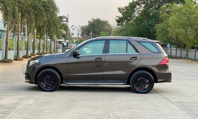 Second-hand 2014 Mercedes-Benz M-Class ML 250 CDI for sale in Pune-3