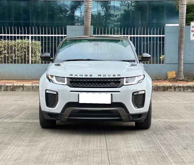 Second-hand 2018 Land Rover Range Rover Evoque 2.0 TD4 HSE for sale in Pune-3