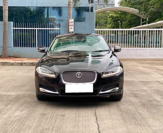 Second-hand 2012 Jaguar XF 3.0 Litre S Premium Luxury for sale in Pune-5