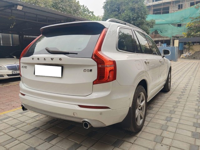 Second-hand 2017 Volvo XC90 D5 R-Design for sale in Chennai-11
