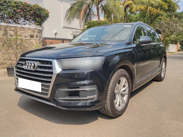 Second-hand 2019 Audi Q7 45 TDI Quattro Technology for sale in Chennai-9
