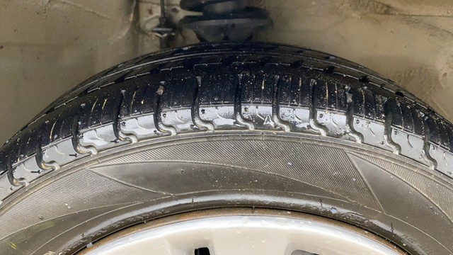 Second-hand 2016 Maruti Alto K10 VXI for sale in Ahmedabad-28