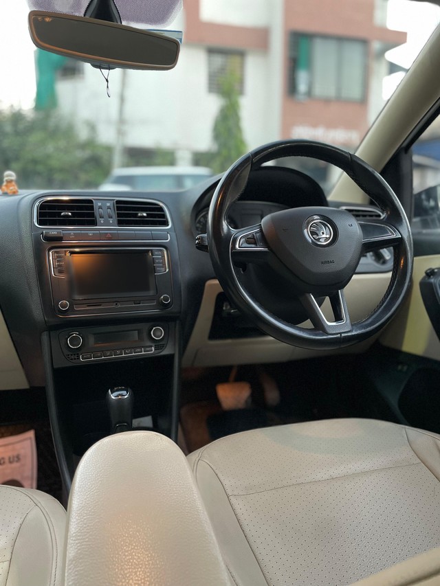 Second-hand 2017 Skoda Rapid 1.5 TDI AT Style BSIV for sale in Nagpur-2