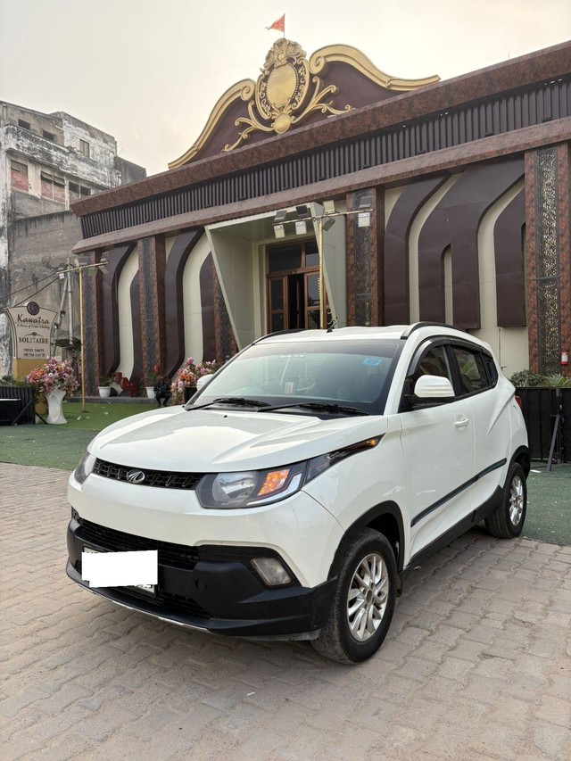 Second-hand 2017 Mahindra KUV 100 mFALCON G80 K6 Plus for sale in New Delhi-3