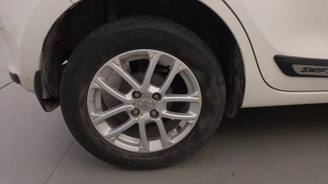 Second-hand 2018 Maruti Swift ZXI Plus AMT for sale in Mysore-18