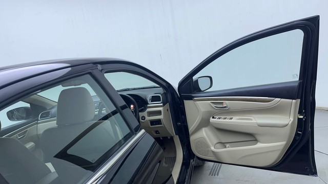 Second-hand 2022 Maruti Suzuki Ciaz 1.4 Alpha for sale in Hyderabad-16