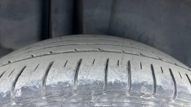 Second-hand 2022 Maruti Suzuki Ciaz 1.4 Alpha for sale in Hyderabad-32