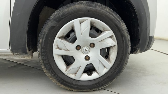 Second-hand 2022 Renault KWID RXL for sale in Ahmedabad-17