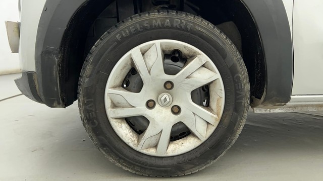 Second-hand 2022 Renault KWID RXL for sale in Ahmedabad-20