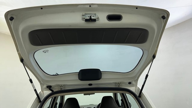 Second-hand 2014 Hyundai i10 Sportz 1.1L for sale in Ahmedabad-30