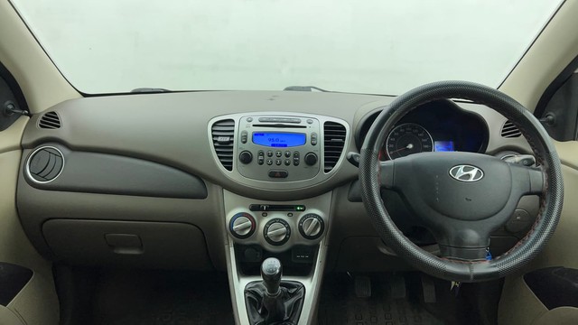 Second-hand 2014 Hyundai i10 Sportz 1.1L for sale in Ahmedabad-11