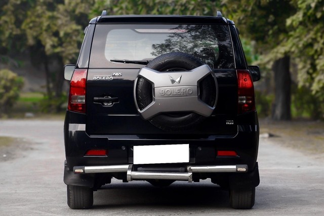 Second-hand 2023 Mahindra Bolero Neo N10 R BSVI for sale in New Delhi-2