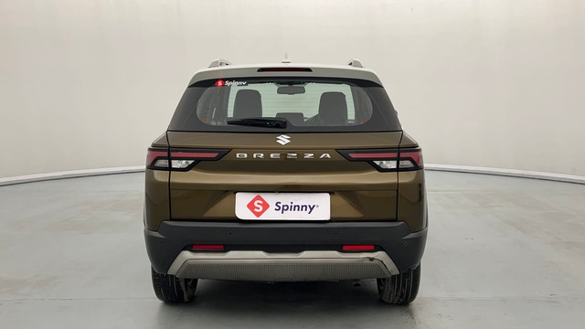 Second-hand 2022 Maruti Brezza Zxi Plus AT DT for sale in Lucknow-4