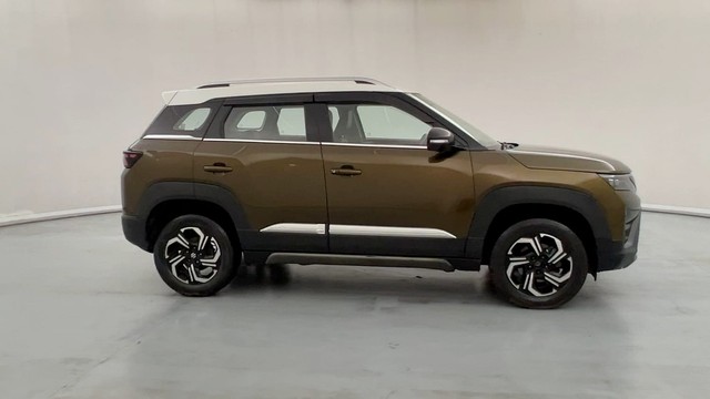 Second-hand 2022 Maruti Brezza Zxi Plus AT DT for sale in Lucknow-2