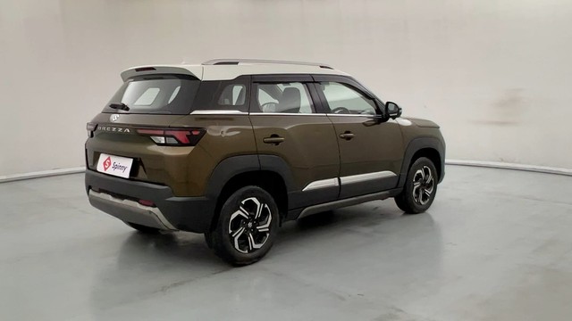 Second-hand 2022 Maruti Brezza Zxi Plus AT DT for sale in Lucknow-3