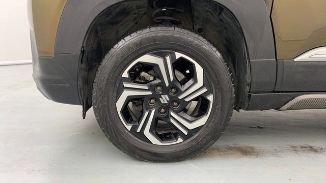 Second-hand 2022 Maruti Brezza Zxi Plus AT DT for sale in Lucknow-20