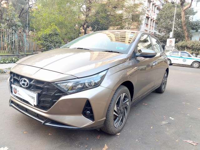 Second-hand 2020 Hyundai i20 Asta BSVI for sale in Kolkata-14