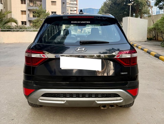 Second-hand 2022 Hyundai Alcazar Signature Diesel AT for sale in Hyderabad-1