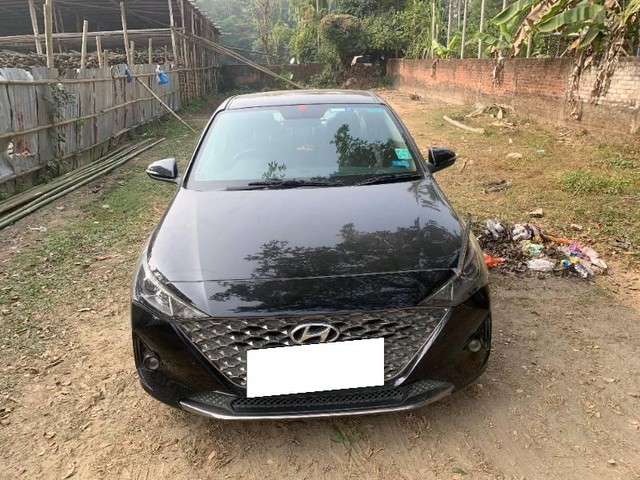 Second-hand 2021 Hyundai Verna SX IVT for sale in Morigaon-2