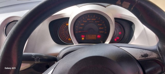 Second-hand 2014 Honda Amaze S i-Vtech for sale in Meerut-5