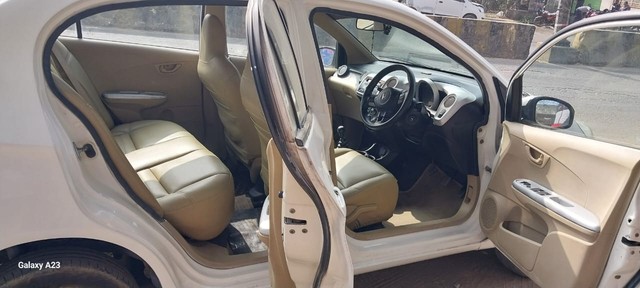 Second-hand 2014 Honda Amaze S i-Vtech for sale in Meerut-10