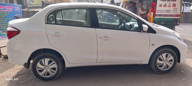 Second-hand 2014 Honda Amaze S i-Vtech for sale in Meerut-4