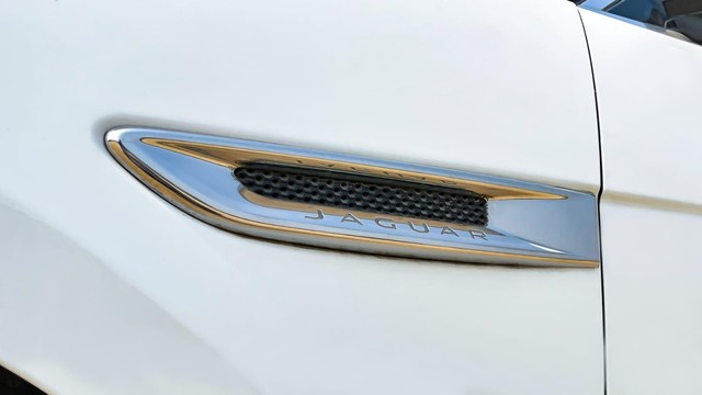 Second-hand 2019 Jaguar F-Pace Prestige 2.0 AWD for sale in New Delhi-30