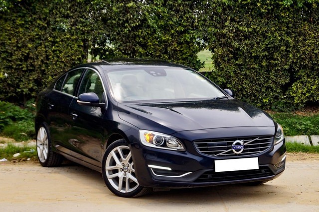 Volvo S60 D4 Momentum BSIV Second-hand 2018 Volvo S60 D4 Momentum BSIV for sale in New Delhi-16