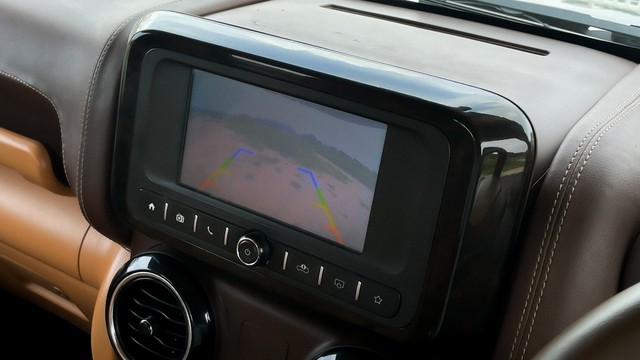 Second-hand 2020 Mahindra Thar LX 4WD Hard Top Diesel AT BSVI for sale in New Delhi-20