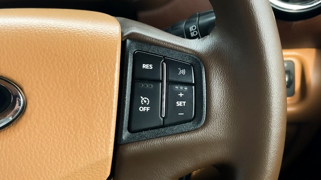 Second-hand 2020 Mahindra Thar LX 4WD Hard Top Diesel AT BSVI for sale in New Delhi-3