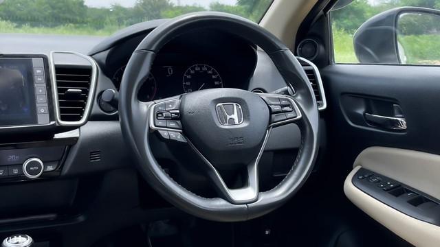 Second-hand 2022 Honda City VX MT for sale in New Delhi-10