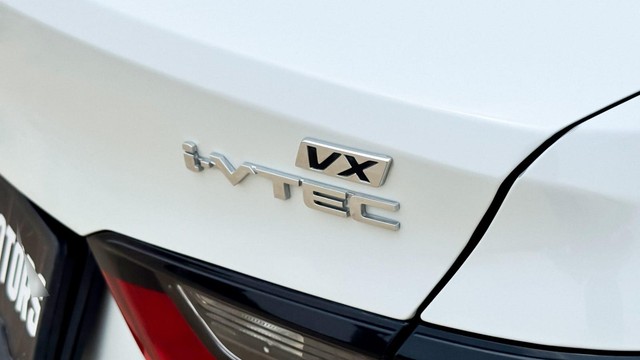 Second-hand 2022 Honda City VX MT for sale in New Delhi-29