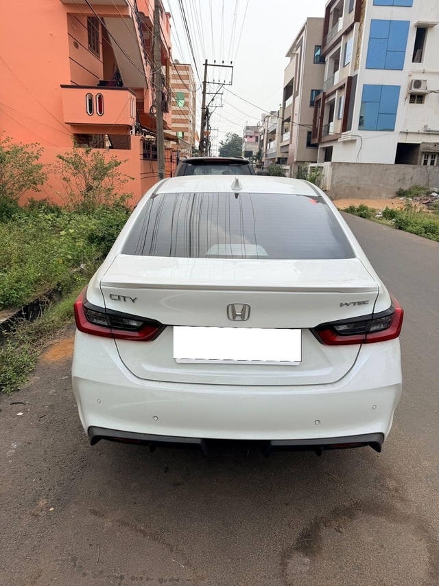 Second-hand 2025 Honda City ZX for sale in Nellore-1