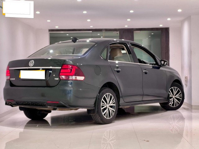 Second-hand 2021 Volkswagen Vento 1.0 TSI Highline AT for sale in Hyderabad-7