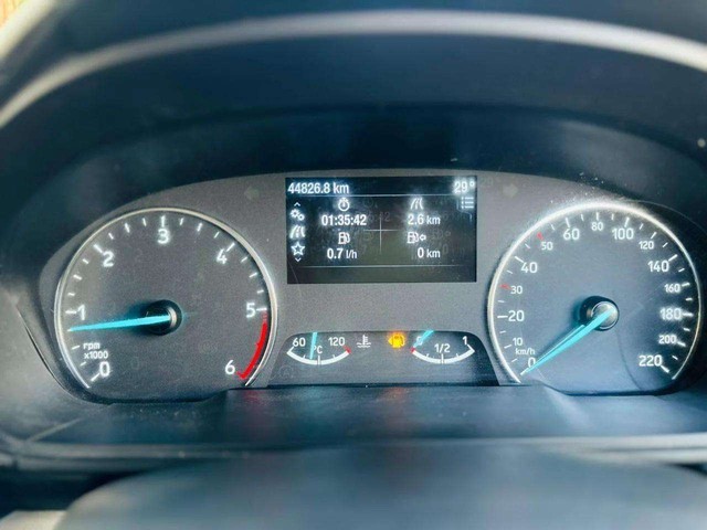 Second-hand 2021 Ford Ecosport Titanium Diesel for sale in Ahmedabad-11