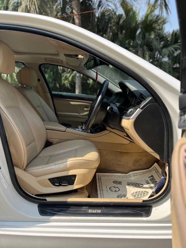 BMW 5 Series 520d Modern Line Second-hand 2014 BMW 5 Series 520d Modern Line for sale in Mumbai-27