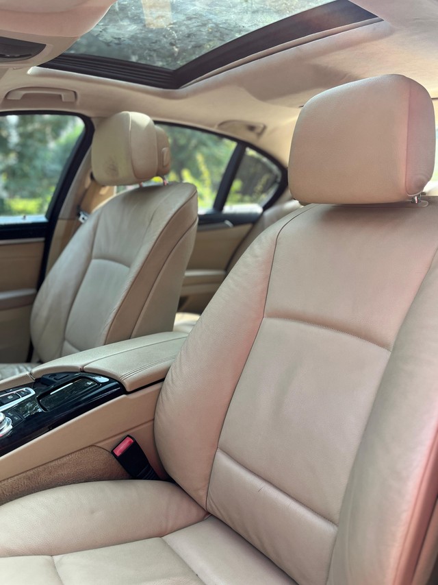 BMW 5 Series 520d Modern Line Second-hand 2014 BMW 5 Series 520d Modern Line for sale in Mumbai-32