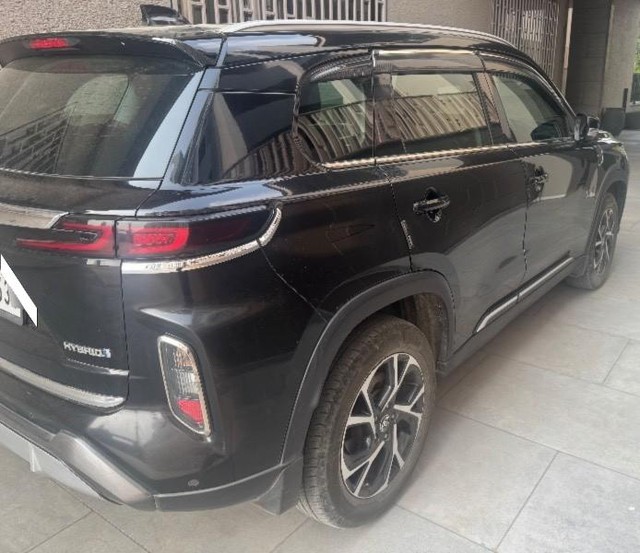 Second-hand 2023 Toyota Hyryder V HYBRID for sale in Nanded-1