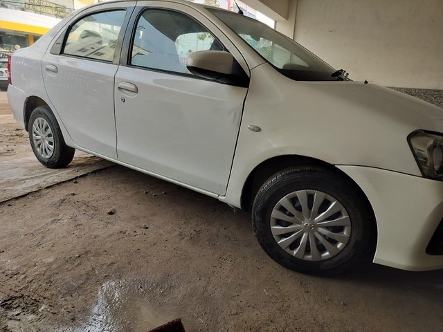 Second-hand 2018 Toyota Etios 1.4 GXD for sale in Allahabad-6