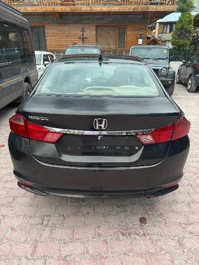 Second-hand 2014 Honda City i DTEC VX for sale in Manali-6