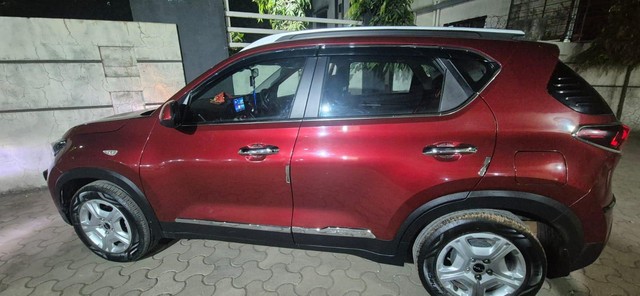 Second-hand 2024 Kia Sonet HTK for sale in Surat-2