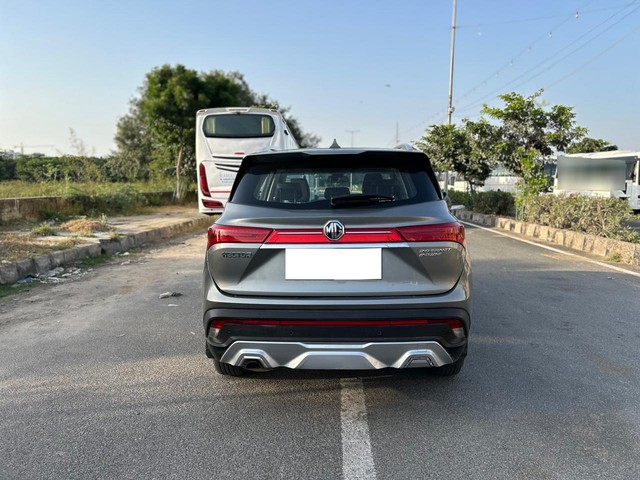 Second-hand 2020 MG Hector Sharp DCT for sale in New Delhi-2