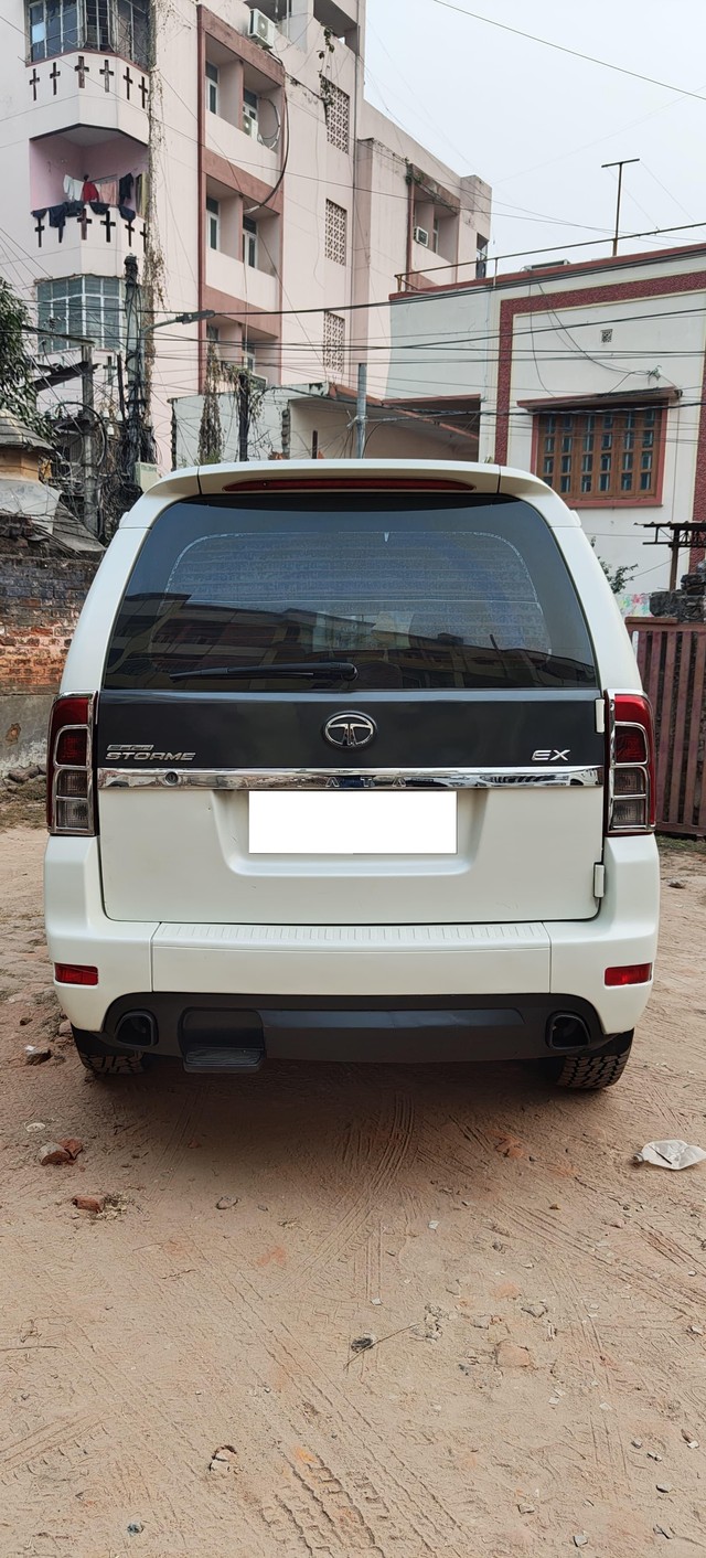 Second-hand 2018 Tata Safari Storme EX for sale in Patna-1