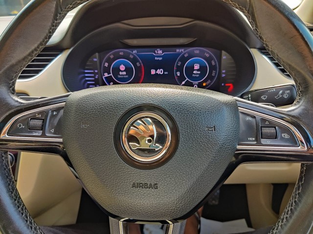 Skoda Octavia 1.8 TSI AT L K Second-hand 2019 Skoda Octavia 1.8 TSI AT L K for sale in Mumbai-17