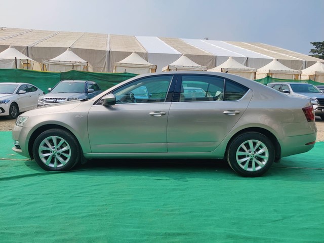 Skoda Octavia 1.8 TSI AT L K Second-hand 2019 Skoda Octavia 1.8 TSI AT L K for sale in Mumbai-3