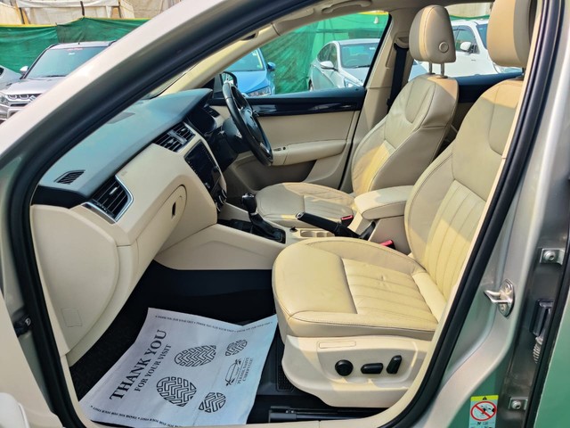 Skoda Octavia 1.8 TSI AT L K Second-hand 2019 Skoda Octavia 1.8 TSI AT L K for sale in Mumbai-7