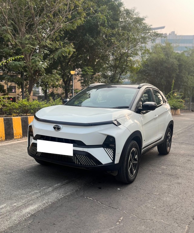 Second-hand 2023 Tata Nexon EV Fearless MR for sale in Mumbai-4