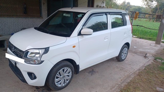 Second-hand 2024 Maruti Wagon R VXI CNG for sale in Nadiad-1